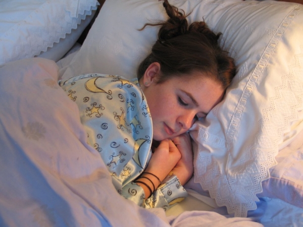 Create a sleep inducing environment Create a sleep inducing environment