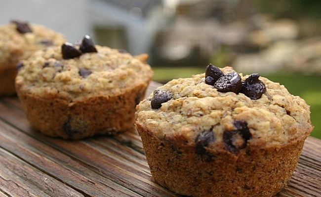 Oatmeal Chocolate chip muffins