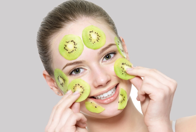 Anti-Tan Kiwi Face Mask Anti-Tan Kiwi Face Mask