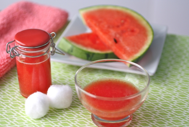 Watermelon Hydrating Face Mask Watermelon Hydrating Face Mask