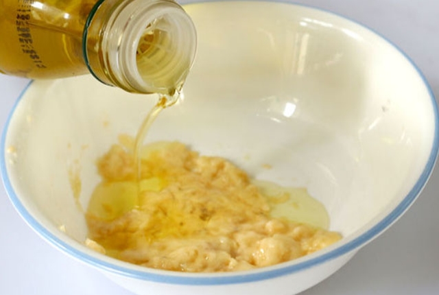 Banana And Olive Oil Mask Banana And Olive Oil Mask
