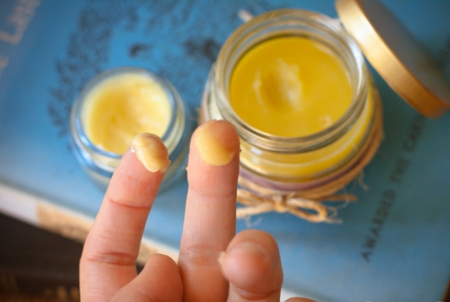 Olive, Coconut Beeswax Olive, Coconut Beeswax