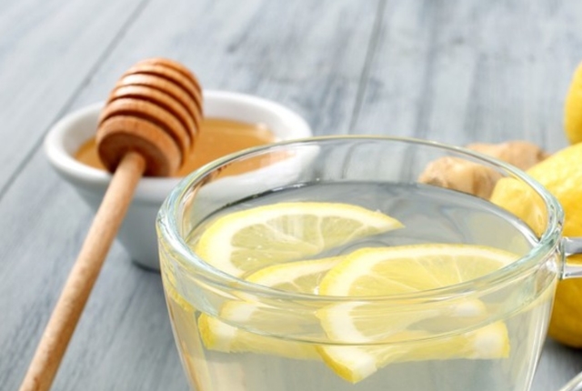 Water With Honey And Lemon Juice Water With Honey And Lemon Juice