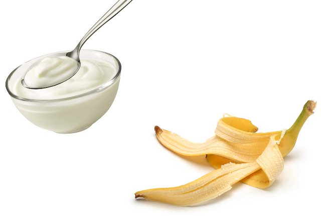 Banana Peel And Yoghurt Pack